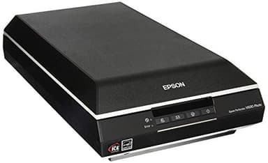 Epson Perfection V600 Photo Wired USB Connectivity Color Scanner - 6400 x 9600 dpi, Enlargements up to 17" x 22" Flatbed Image Scanner