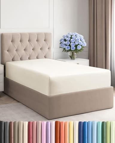 Twin Fitted Bed Sheet - Bottom Single Fitted Sheet Only - Ultra-Soft Hotel Luxury Bedding w/ 8-16 Inch Deep Pockets - Breathable, Cooling & Wrinkle Free - Easy-Fit, Fade & Shrink Resistant - Off White